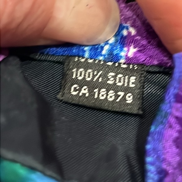 Sazzari Men's 100% Silk Purple Floral Classic Tie - Picture 5 of 8